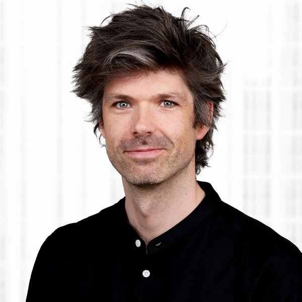 Portraitaufnahme von Daniel Kleinlercher, zuständig für Market Research am Institute of Brand Logic